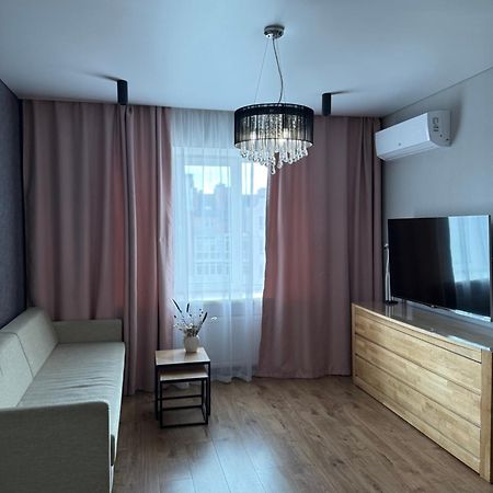 Однокімнатна Квартира Umanʼ Esterno foto